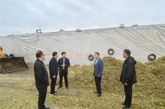 聚焦主業(yè)守底線 凝心聚力促發(fā)展——駐河南農(nóng)投集團紀檢監(jiān)察組組長魯照印一行節(jié)后赴河南瑞亞牧場調研指導工作